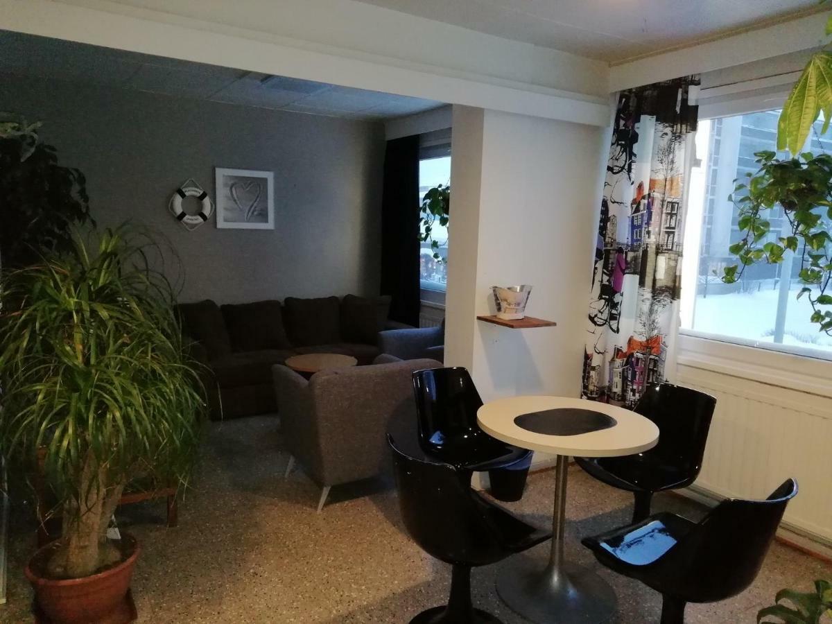 Hotel Turistihovi Kouvola Buitenkant foto
